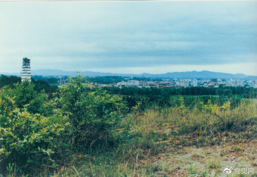 1934年10月中旬,中共中央、中革军委率中央红军主力从江西瑞金、于都等地出发,开始长征。图为瑞金。